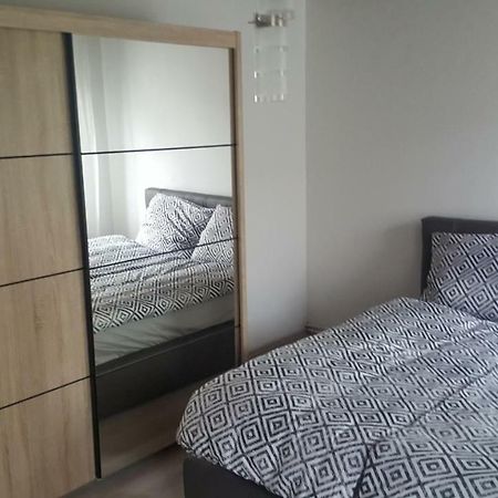 Gutenberg Utca Apartman Сегед Екстер'єр фото